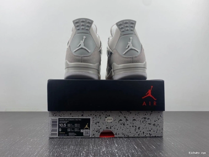 4 Moments Jordan AQ9129-001 Air Frozen 0816